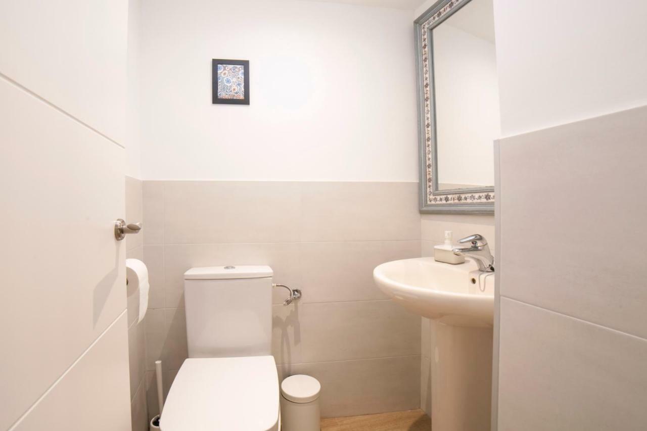 Alohamundi Pureza Apartment Seville Exterior photo
