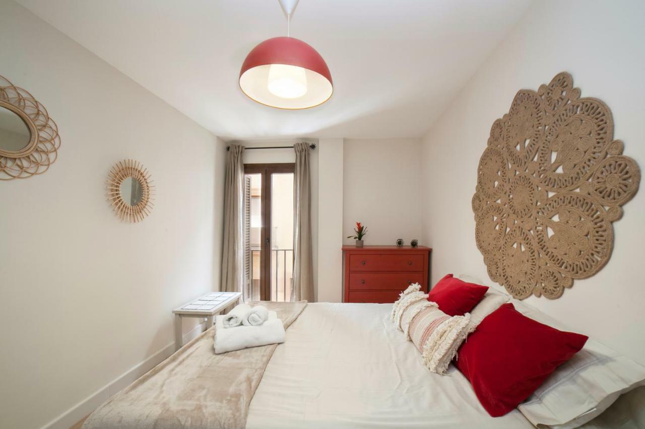 Alohamundi Pureza Apartment Seville Exterior photo